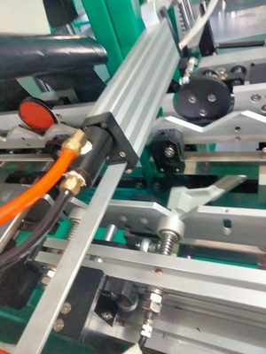 1-8 Renk 70 Pcs/Min Servo-Driven Plastik Şişe UV Baskı Makinesi